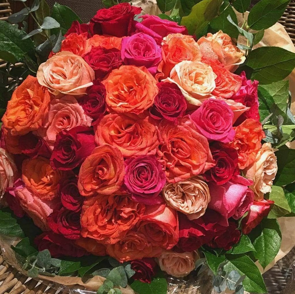 Bunches Flower Shop for Roses in Chicago