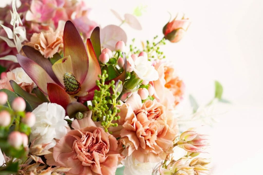 12 Best Flower Delivery Services in Studio City, Los Angeles Petal