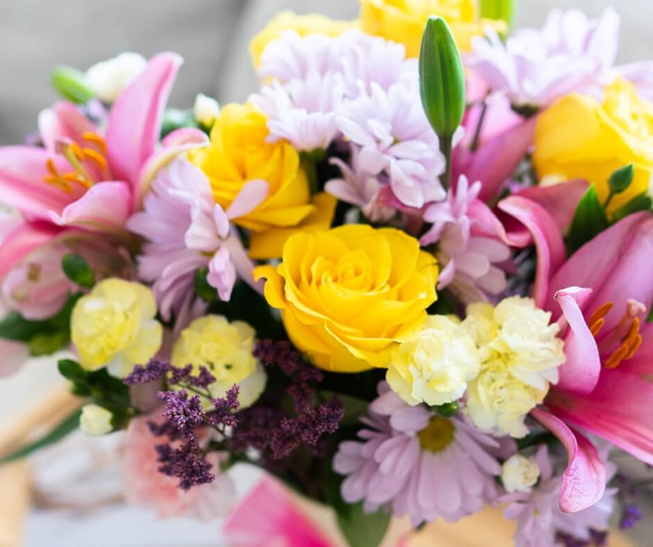 FromYouFlowers Cheap Same Day Flower Delivery in Hawaiian Gardens, CA