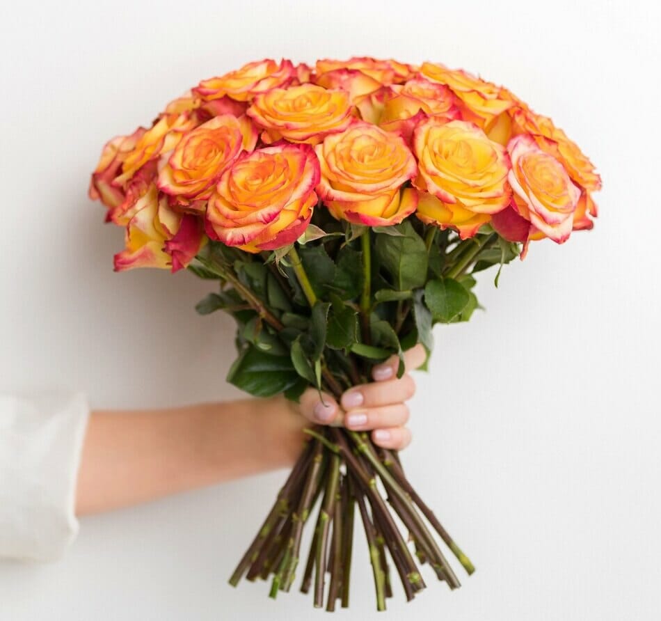 Ode a la Rose Flower Delivery in Sunset Park, Los Angeles