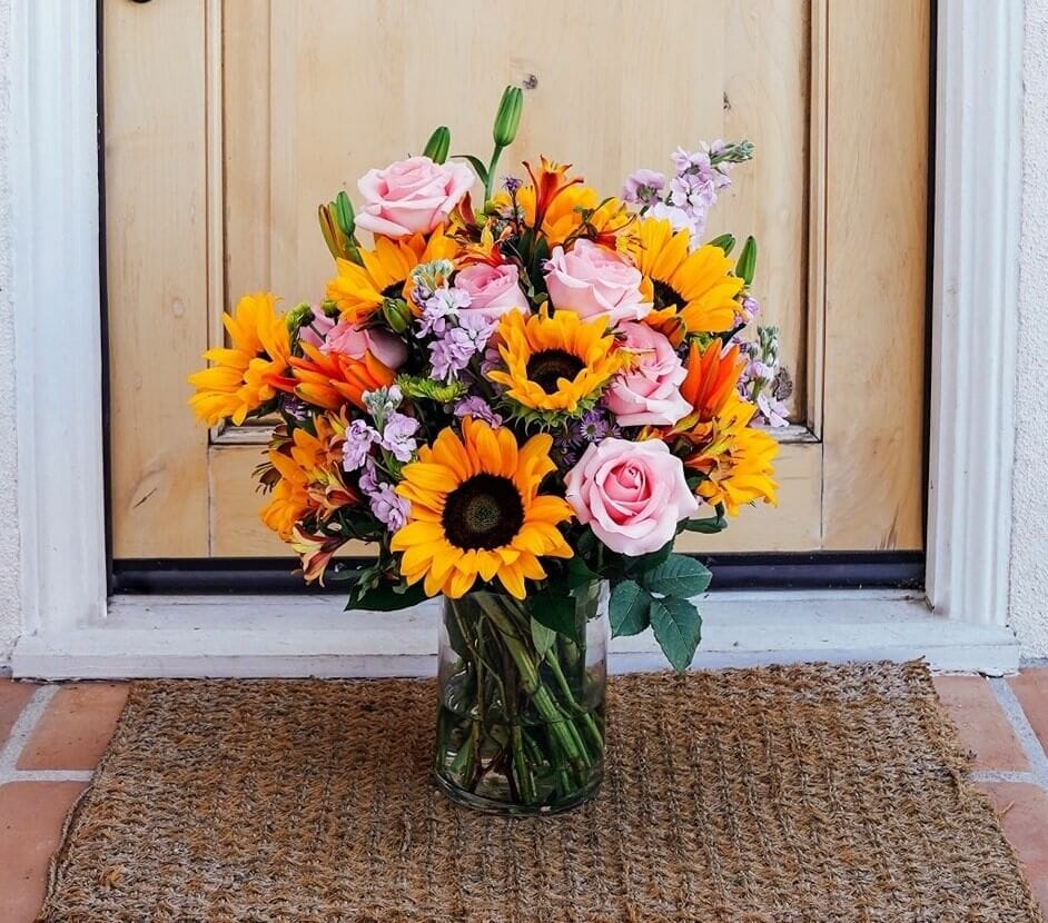 1-800 Flowers Bloom of the Month Club in Los Angeles