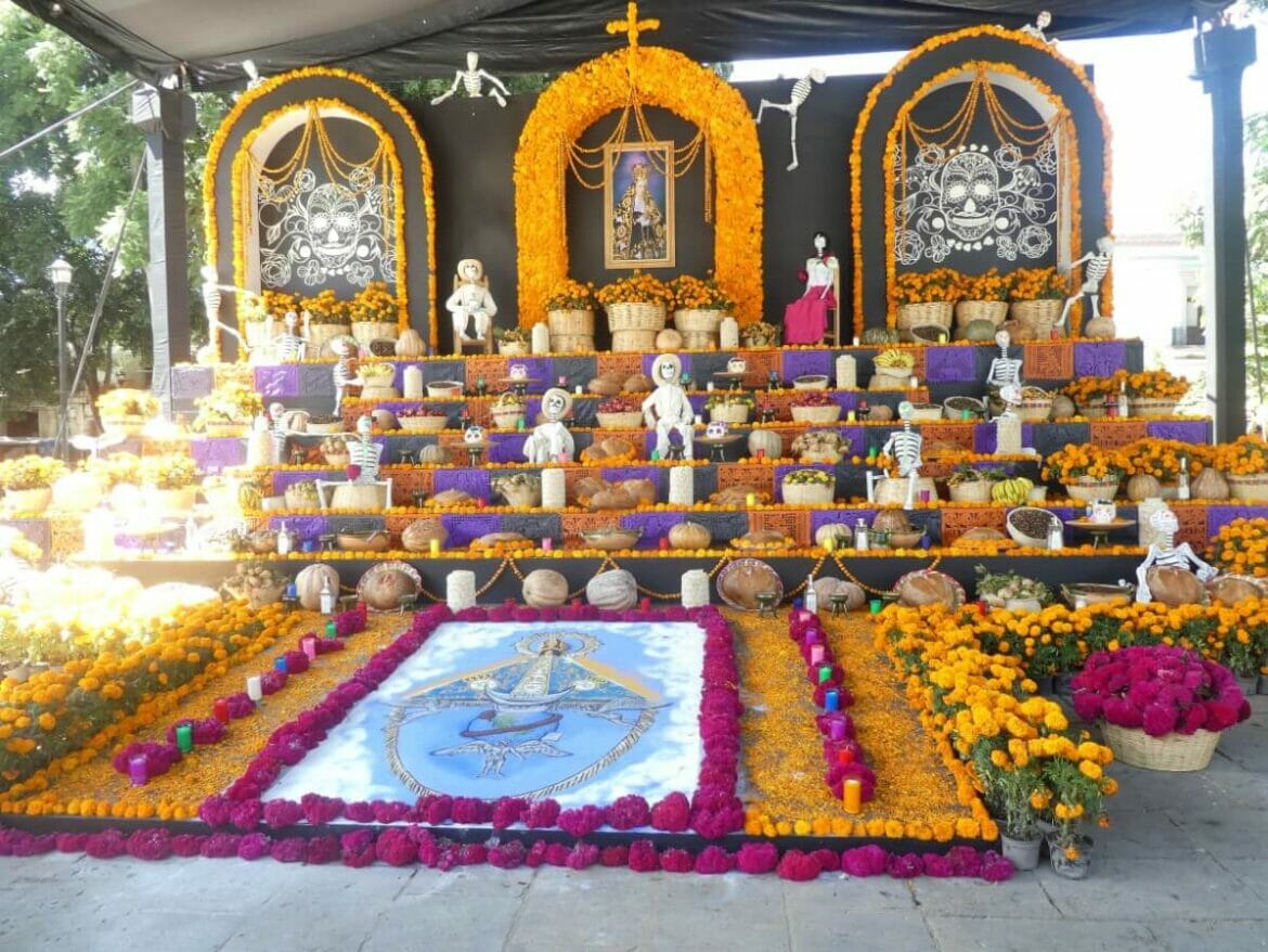 Day of the Dead Flowers (Día de los Muertos) and Their Symbolic