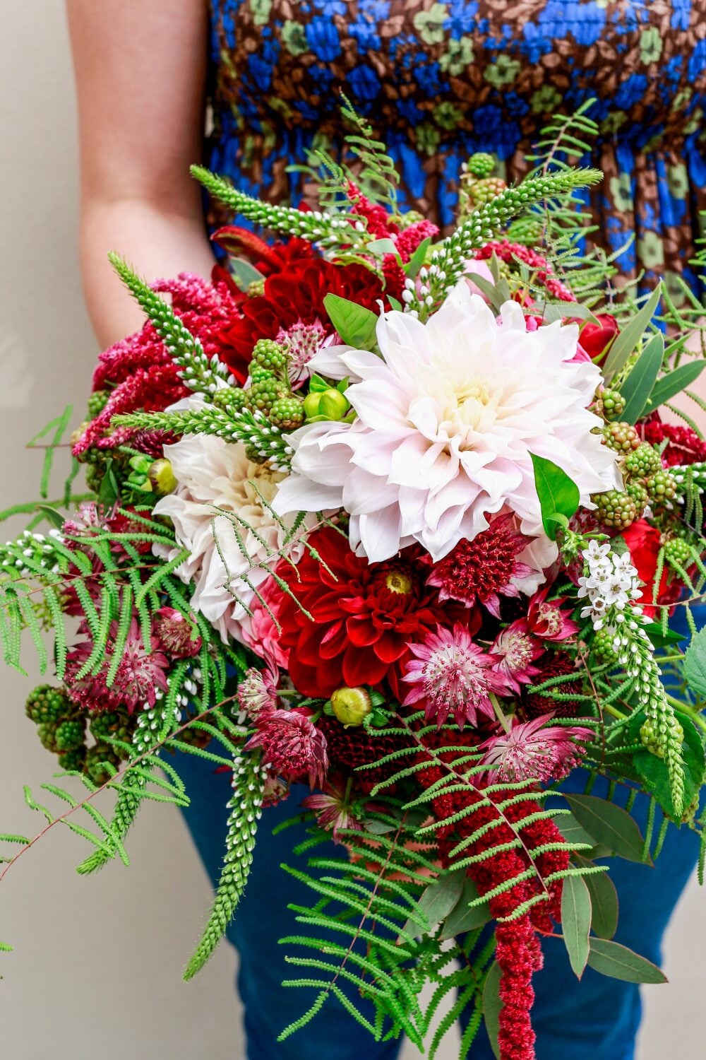 105+ Dahlia Wedding Bouquet Ideas for Every Bride 🌺 Petal Republic — free download