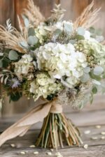 97+ Hydrangea Wedding Bouquets to Inspire Your Big Day 🌸 - Petal Republic