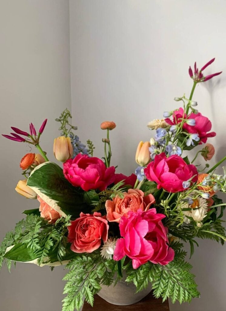 Twig and Twine Los Angeles flower arrangement